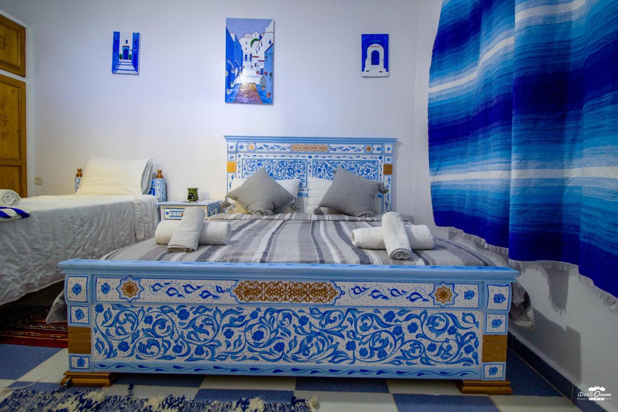 Casa Voyager 'Secret Garden Terrace' Lägenhet Chefchaouen Exteriör bild