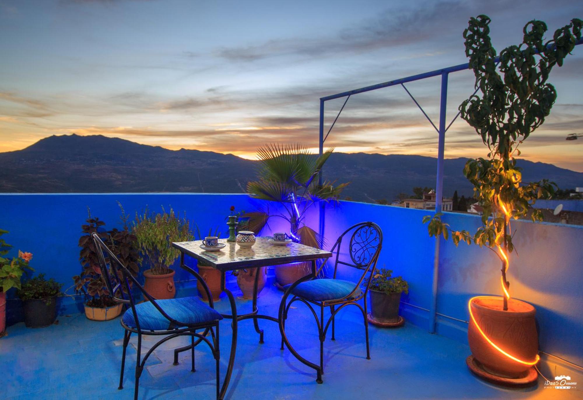 Casa Voyager 'Secret Garden Terrace' Lägenhet Chefchaouen Exteriör bild